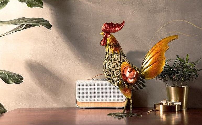 Estatueta Galo Metal - davivenda